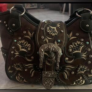Leather carry and conceal purse medium size!